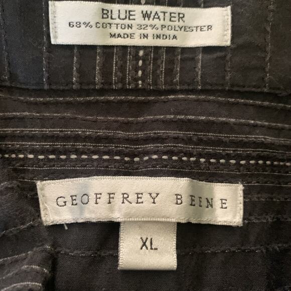 LOT OF 3 MEN'S SHORT SLEEVE BUTTON FRONT SHIRTS XL- IZOD & GEOFFREY BEENE - Picture 6 of 7